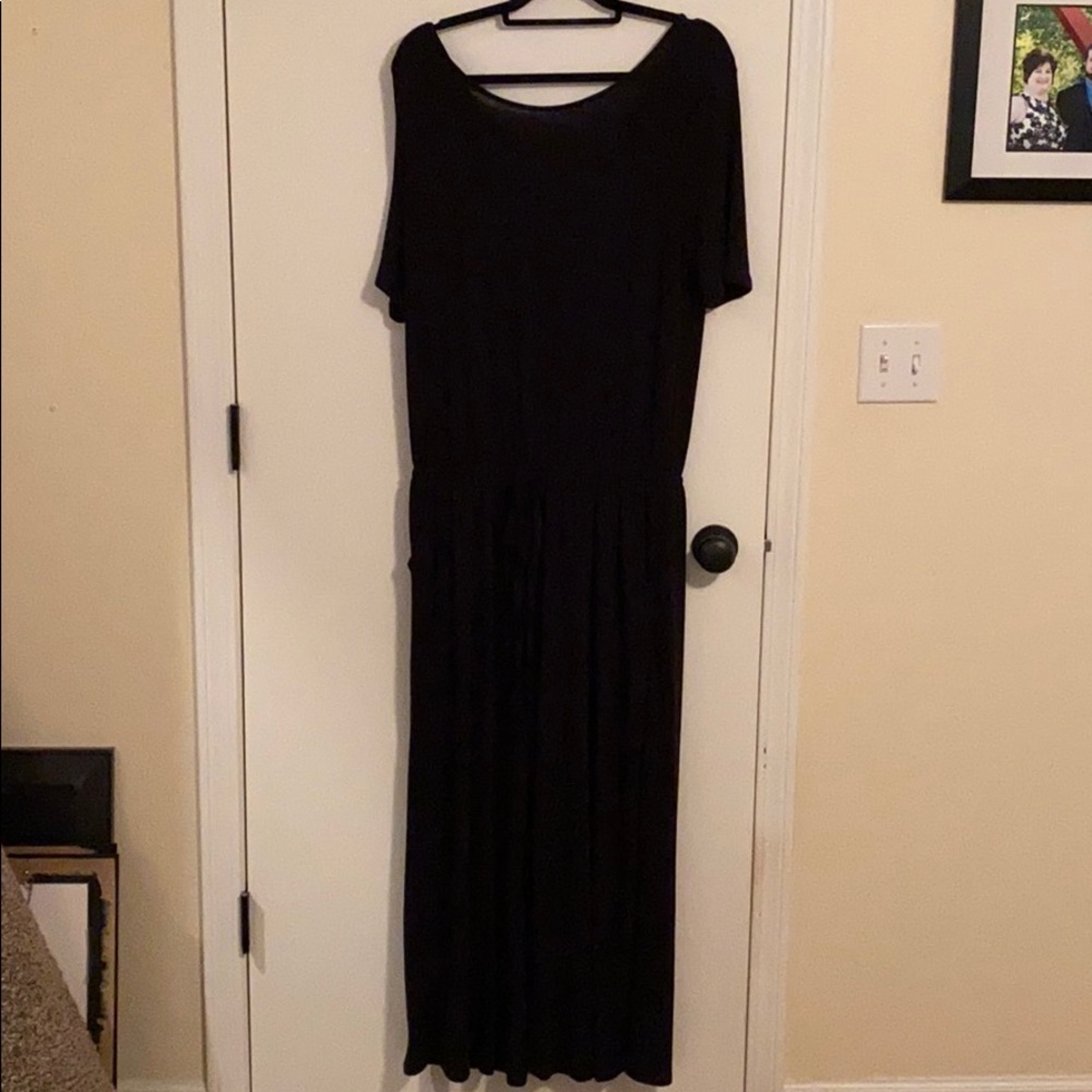 Super cute jumpsuit!